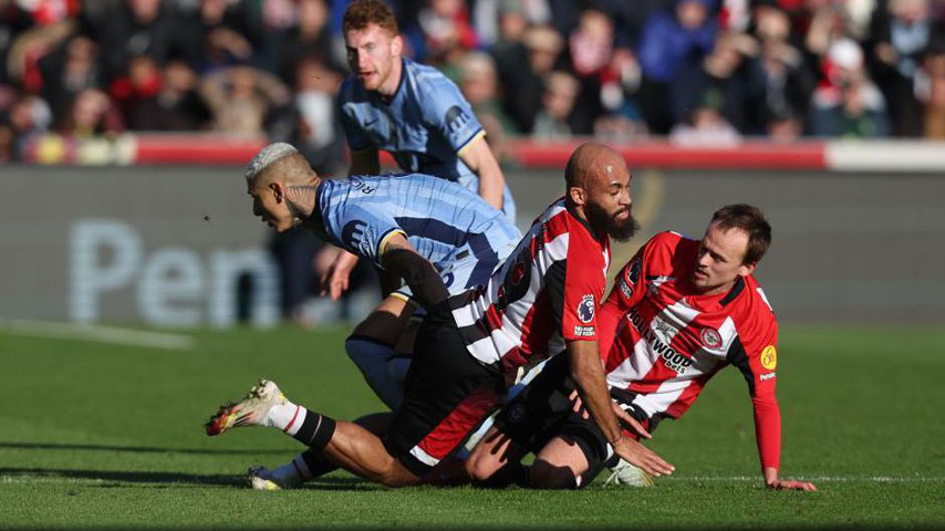 พรีเมียร์ลีกอังกฤษ : เบรนท์ฟอร์ด VS ท็อตแนม ฮ็อตสเปอร์ส